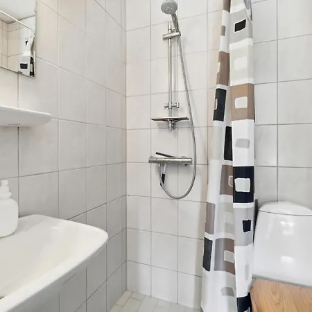 Cozy In Lägenhet Allinge-Sandvig